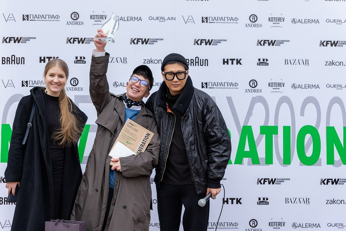 a1807fe0-ab43-420c-bad1-2a659b9d0939